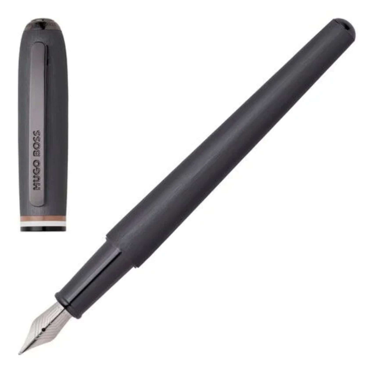 Πένα Hugo Boss HSH3412D Contour Iconic σε minimal μαύρη απόχρωση, σε φωτογραφία με το καπάκι που τονίζει τη διαχρονική και premium αισθητική της σειράς.