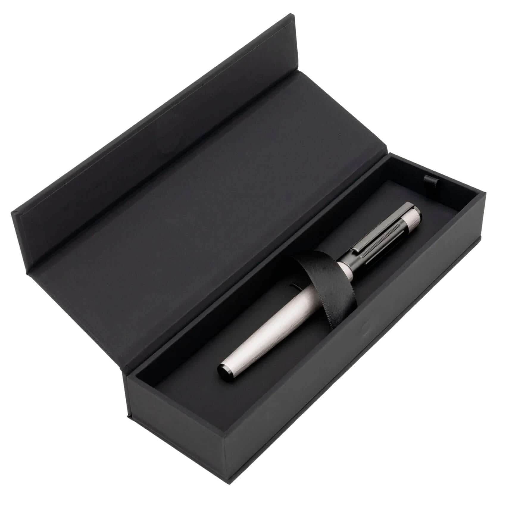 Κουτί συσκευασίας του στυλό rollerball Hugo Boss HSV3065B Gear