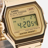 Ρολόι χρονογράφος  Casio Vintage A-158WETG-9AEF με χρυσό ατσάλινο μπρασελέ, χρυσό καντράν σε τετράγωνο σχημα με ψηφιακή ένδειξη και στεγανότητα 3ATM-30Μ.