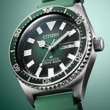 Καταδυτικό ρολόι Citizen Promaster Divers NY0121-09XE με πράσινο καουτσούκ λουράκι και πράσινο καντράν διαμέτρου 41mm.