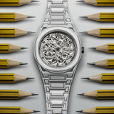 Ανδρικό ρολόι D1 Milano Skeleton White Sketch D1-SKBJ20 με άσπρο ατσάλινο μπρασελέ, άσπρο skeleton καντράν 40.5mm σε φόντο με μολύβια.