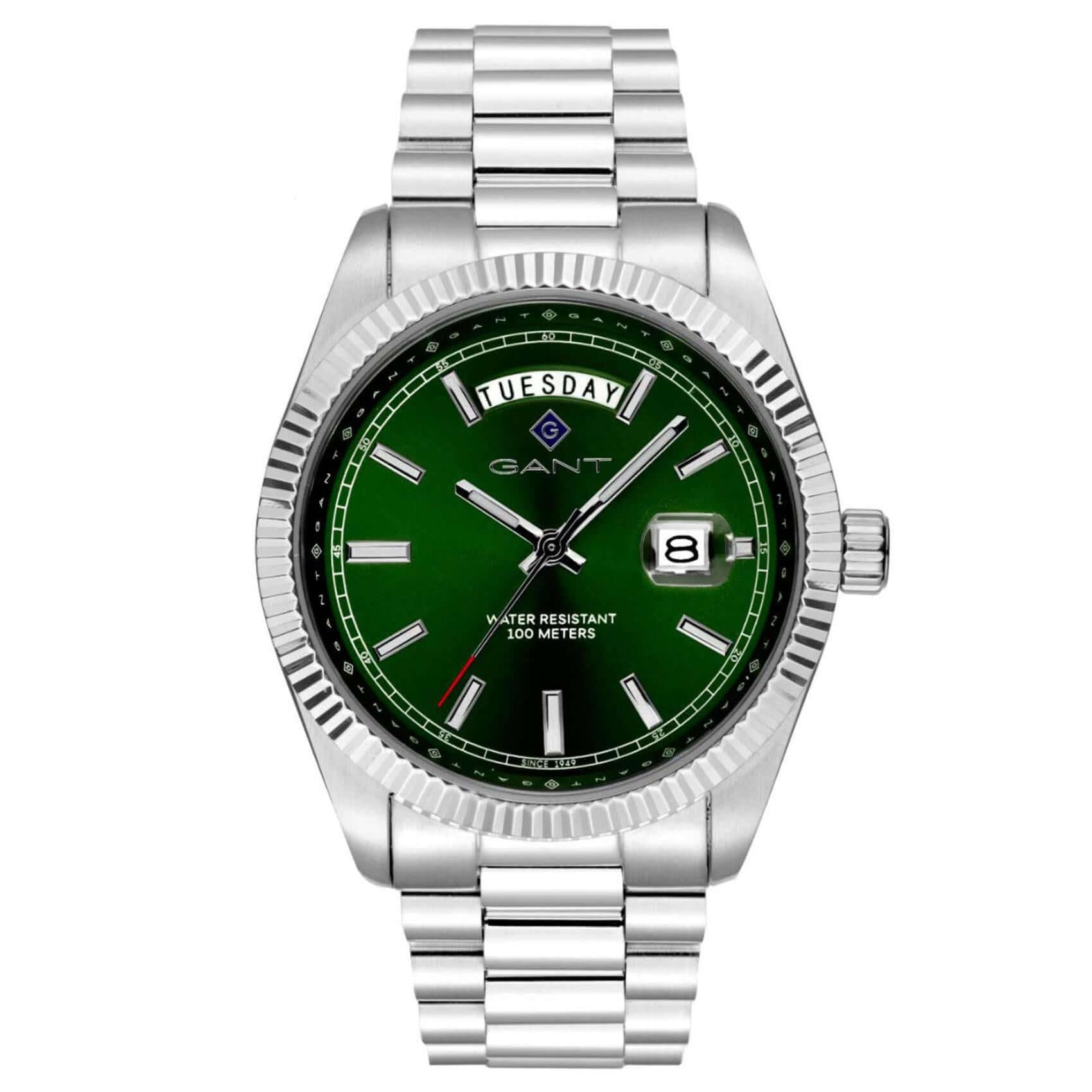 Ρολόι Gant Fairfax G189003 με ασημί ατσάλινο μπρασελέ και πράσινο καντράν διαμέτρου 41mm με ένδειξη ημέρας και ημερομηνίας.