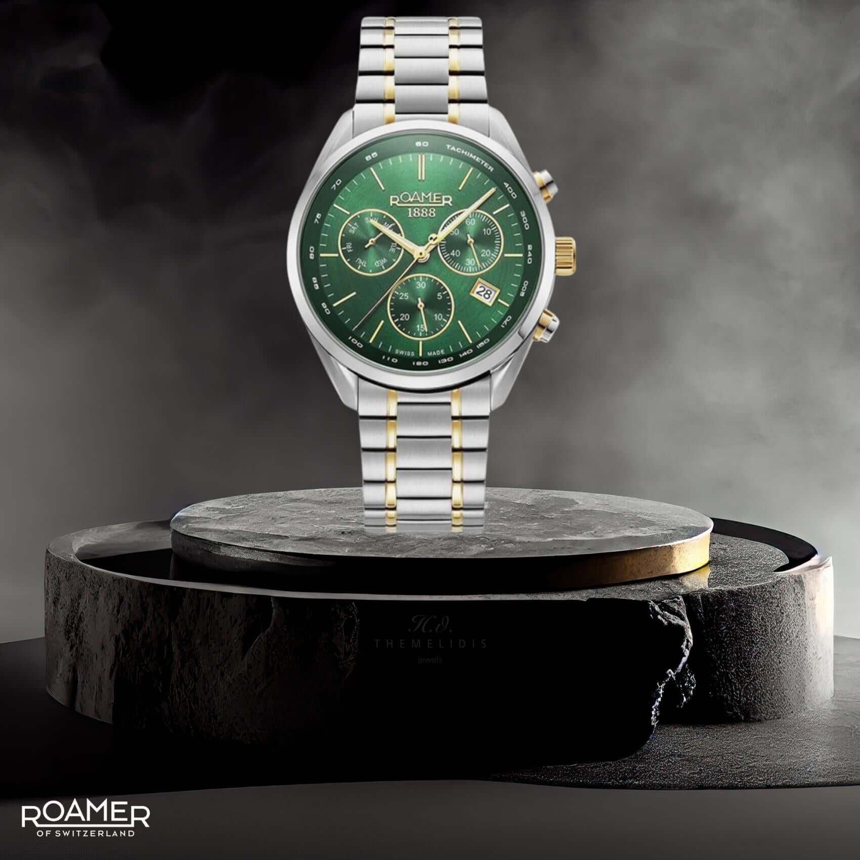 Ρολόι Roamer Pro Chrono 993819-47-75-20 χρονογράφος με δίχρωμο ατσάλινο μπρασελέ σε ασημί-χρυσό χρώμα και στρογγυλό πράσινο καντράν 44mm με ένδειξη ημερομηνίας και ημέρας.