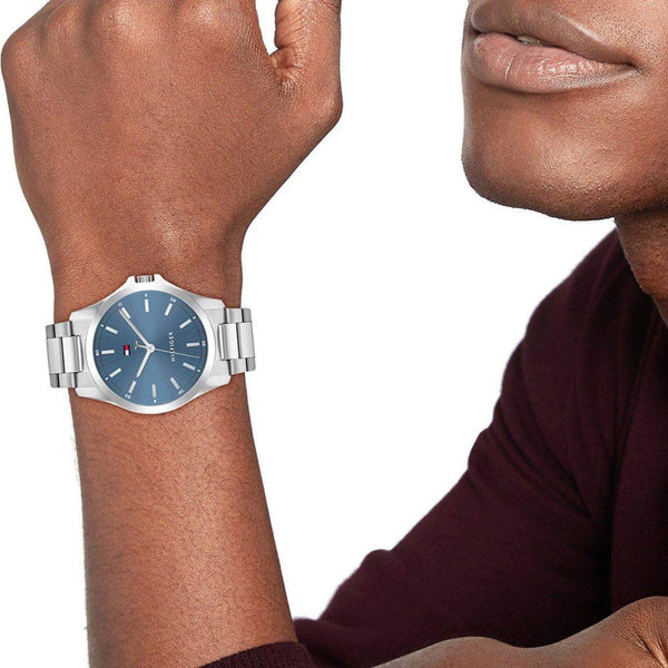 Αντρικό Ρολόι Tommy Hilfiger Bruce 1710670 Με Ασημί Μπρασελέ