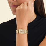 Γυναικείο ρολόι Rosefield Octagon Champagne OCGSG-O65 με χρυσό ατσάλινο μπρασελέ, καντράν σε χρυσό χρώμα και οκτάγωνο σχήμα μεγέθους 23mmX29mm.