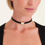 Ρολόι Τσόκερ Rosefield Studio Choker Leather STWBLG-ST03 με μαύρο δερμάτινο λουράκι και άσπρο καντράν σε οκτάγωνο σχήμα μεγέθους 15x18.5mm με ζιργκόν.