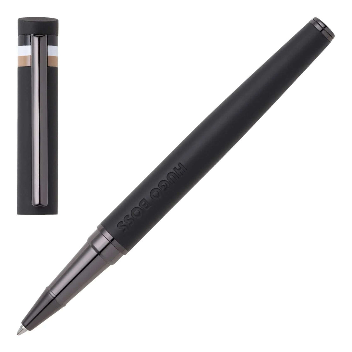 Στυλό Rollerball Hugo Boss Loop HSG3525A σε μαύρο χρώμα με το καπάκι του ανοιχτό.