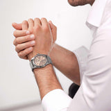 Αντρικό ρολόι Timberland Northbridge TDWGG0010807 με ασημί ατσάλινο μπρσελέ και καφέ καντράν διαμέτρου 46mm και ημέρα-ημερομηνία.