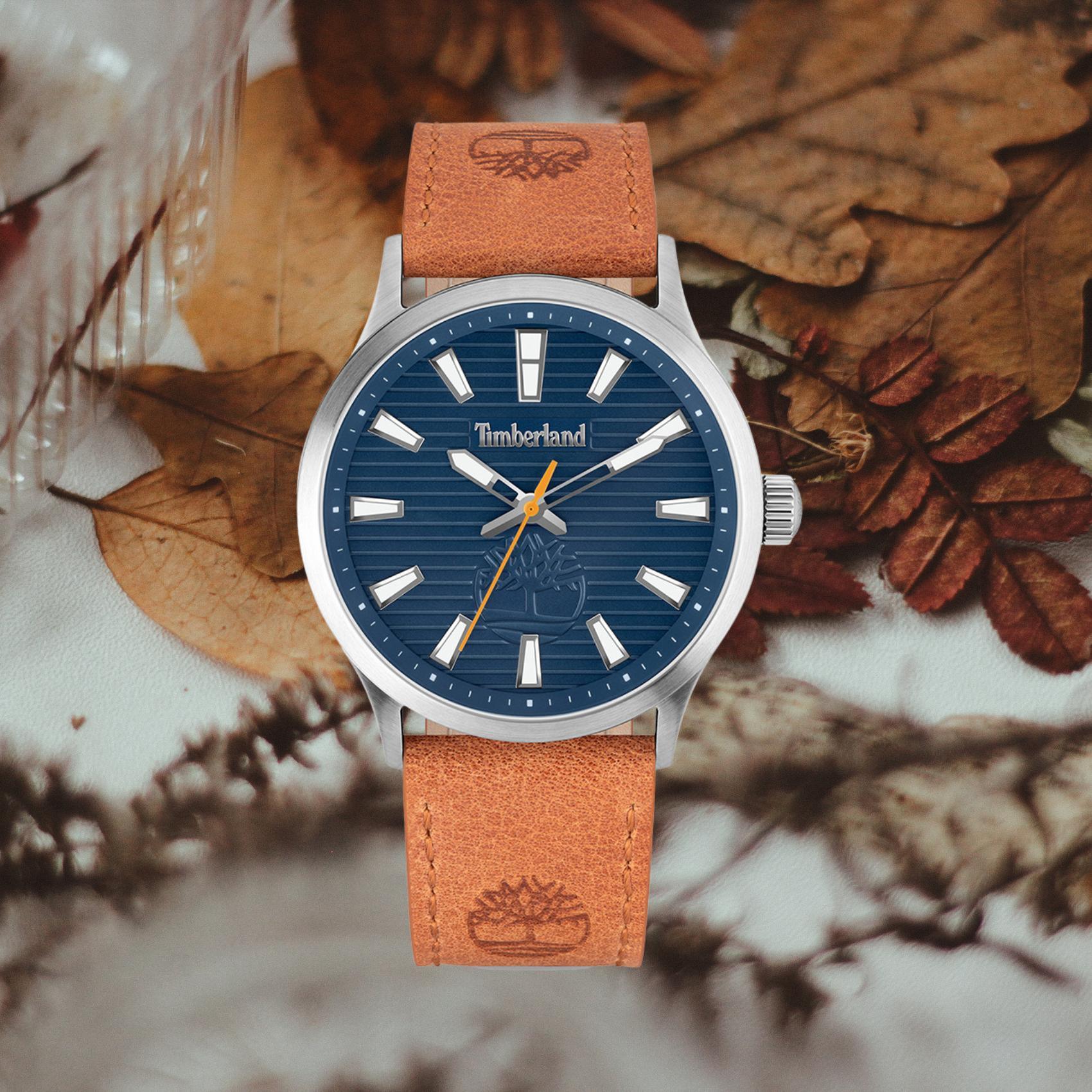 Αντρικό ρολόι Timberland Trumbull TDWGA2152001 με καφέ δερμάτινο λουράκι και μπλε καντράν διαμέτρου 45mm.