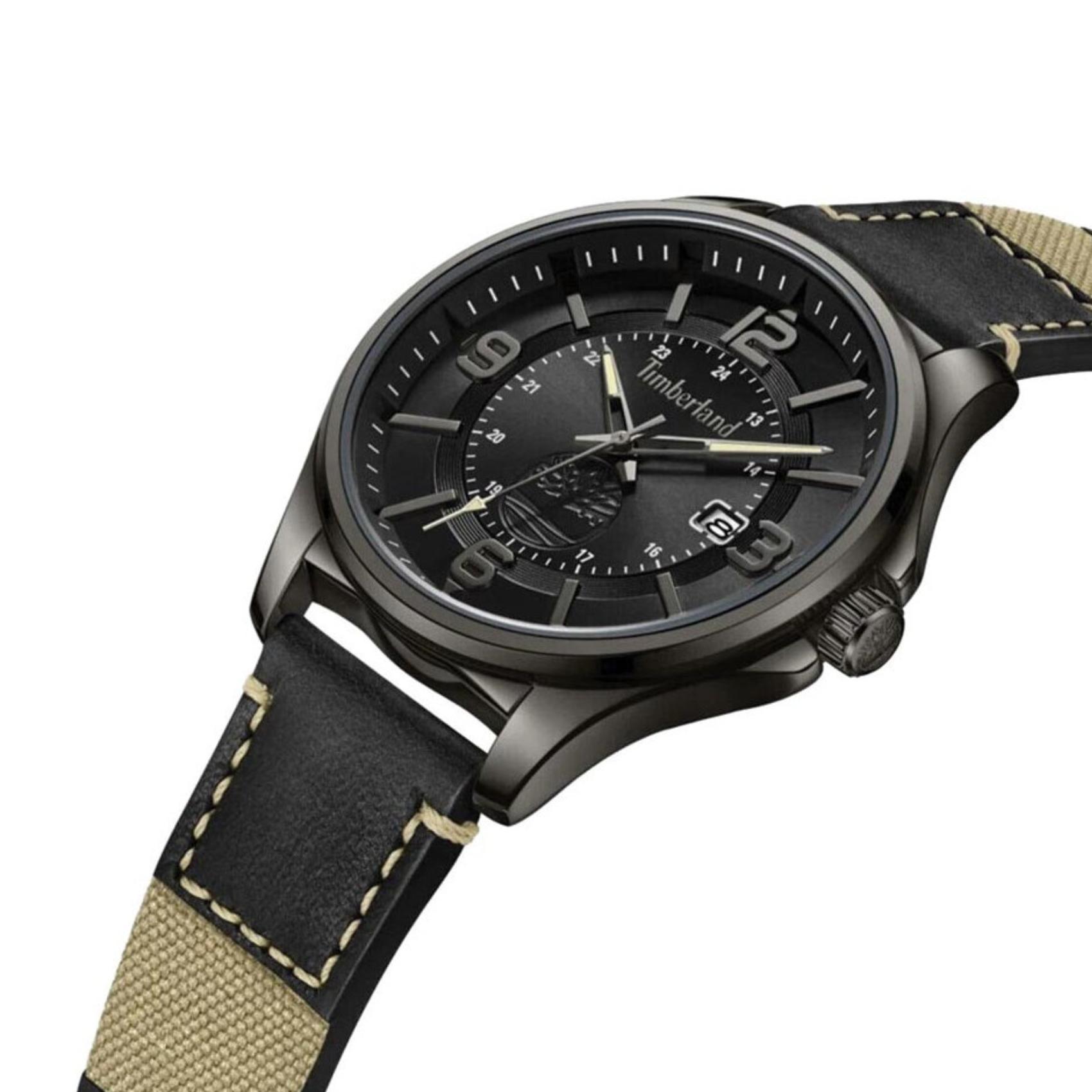 Αντρικό ρολόι Timberland Tyngsborough TDWGB2183001 με μαύρο δερμάτινο λουράκι και μαύρο καντράν διαμέτρου 45mm.