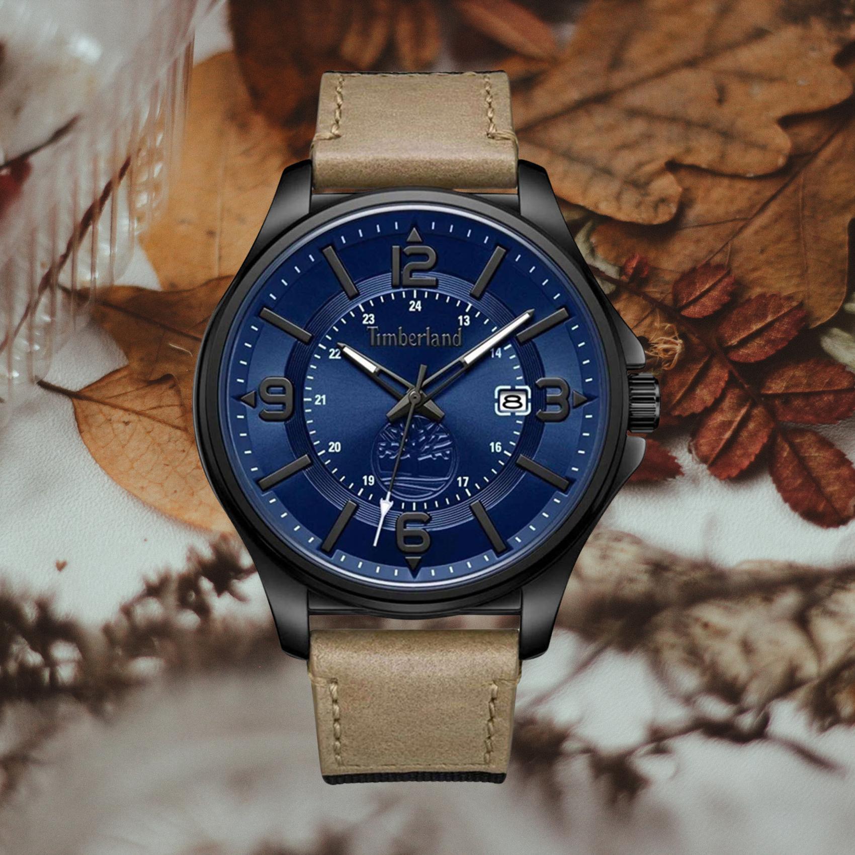 Αντρικό ρολόι Timberland Tyngsborough TDWGB2183003 με ταμπά δερμάτινο λουράκι και μπλε καντράν διαμέτρου 45mm.