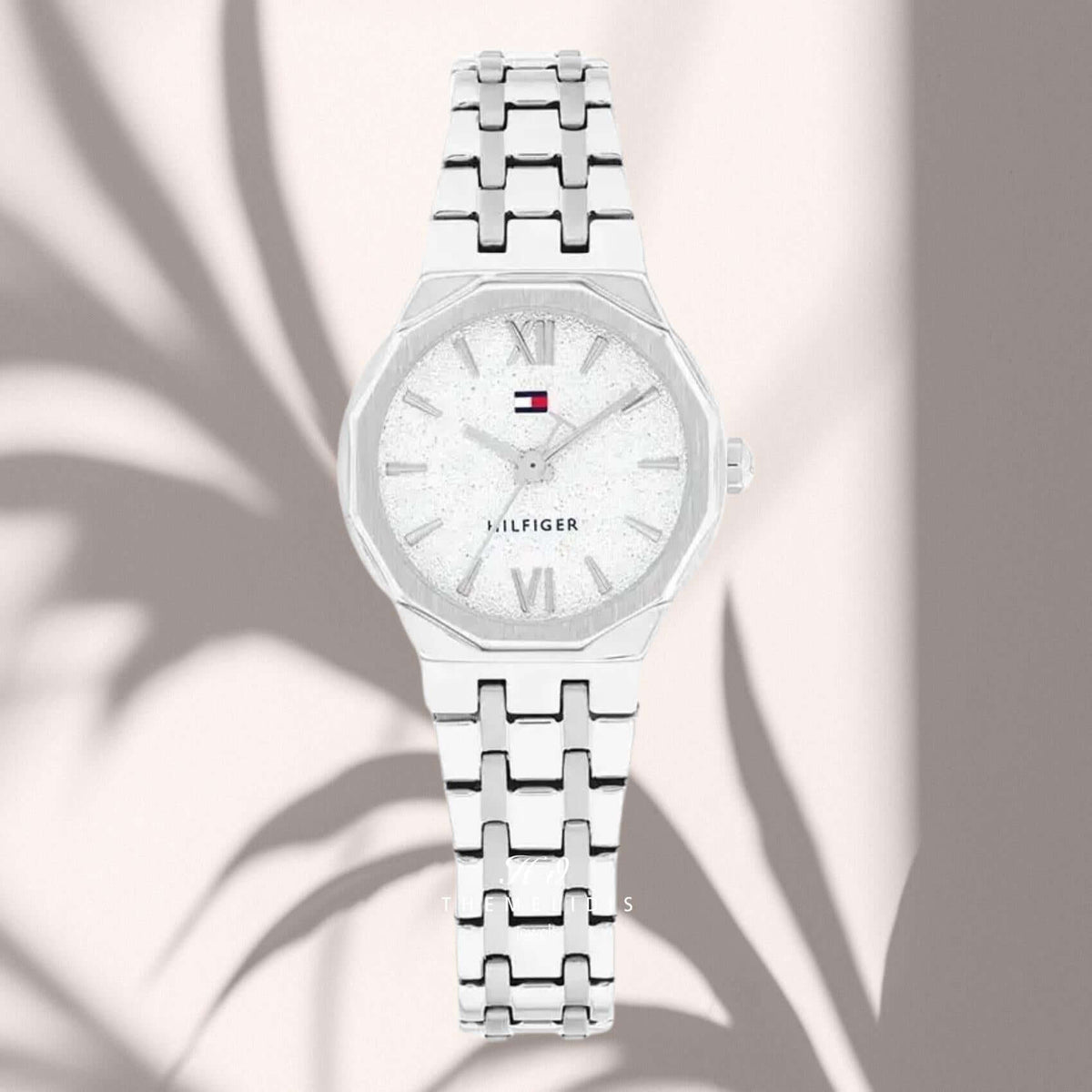 Tommy Hilfiger 1782889 γυναικείο ρολόι Mackenzie με ασημί μπρασελέ, ασημί καντράν 25mm και ορυκτό κρύσταλλο ειδικής σκλήρυνσης.