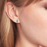 Καρφωτά σκουλαρίκια Tommy Hilfiger 2780843 από επιπλατινωμένο ατσάλι με μπλε σμάλτο και ζιργκόν.