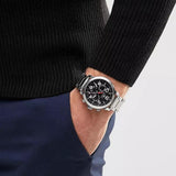 Αντρικό ρολόι Tommy Hilfiger Jake 1791234 χρονογράφος με ασημί ατσάλινο μπρασελέ και μαύρο καντράν διαμέτρου 46mm.