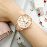 Γυναικείο ρολόι Tommy Hilfiger Stella 1782421 με ροζ χρυσό ατσάλινο μπρασελέ και ροζ χρυσό καντράν διαμέτρου 38mm.