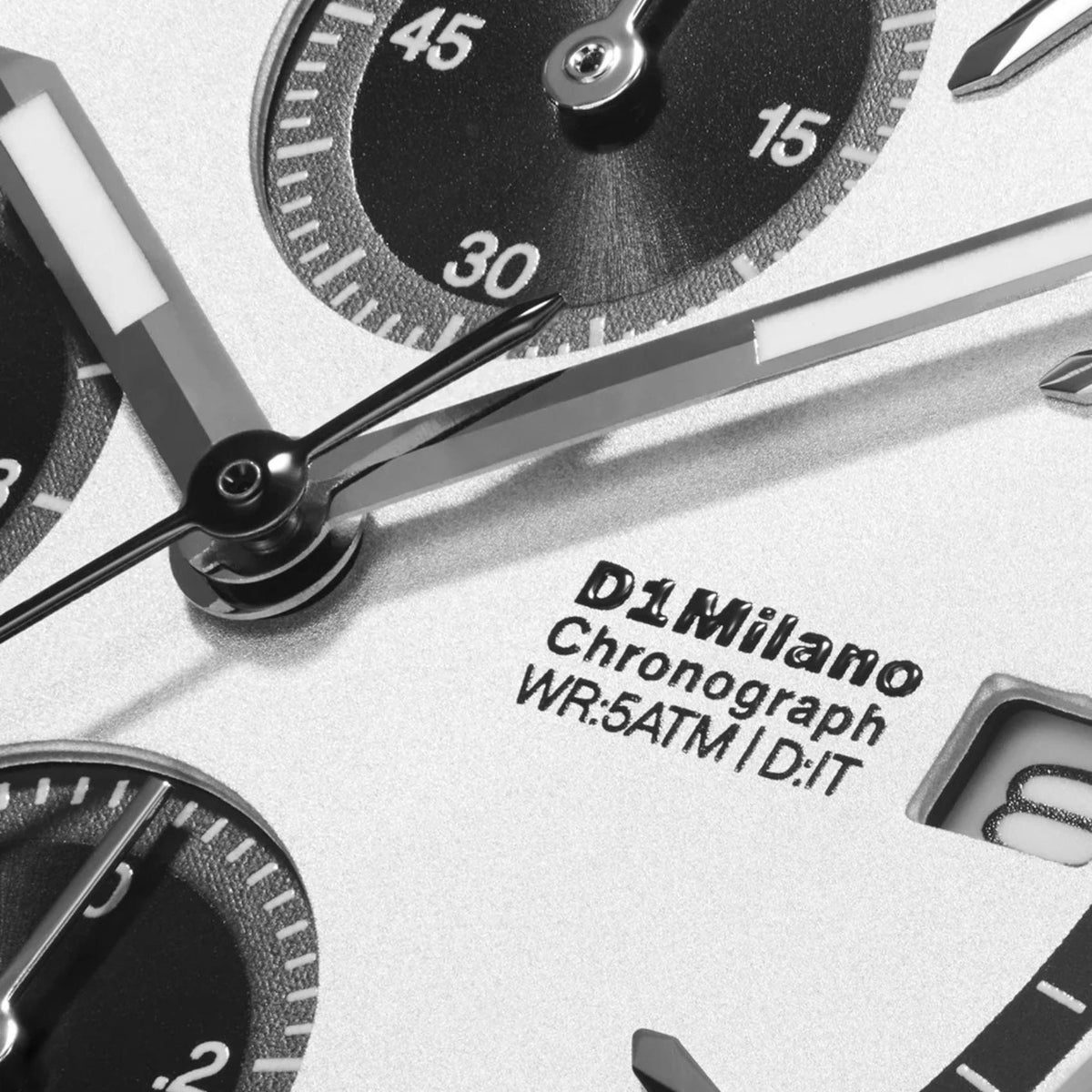 Μαύρο καντράν ρολογιού D1 Milano Chrono D1-CHBJ28 διαμέτρου 39mm με ένδειξη ημερομηνίας και χρονογράφο