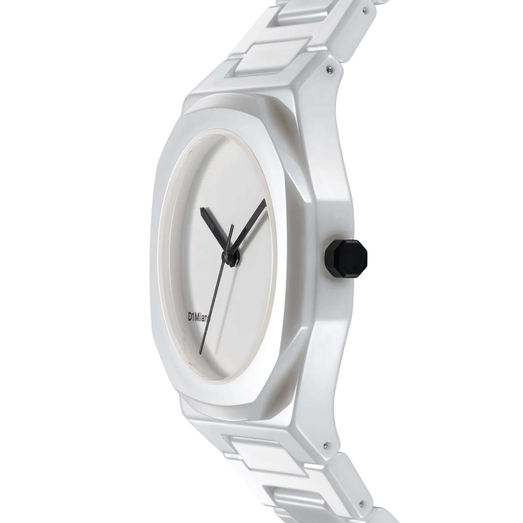 Πλάγια όψη του D1 Milano Essential Ceramic White D1-CEBU02 που αναδεικνύει την κεραμική κάσα Ø37 mm και τη minimal λευκή σχεδίαση.