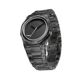 Κοντινό στο μαύρο καντράν του D1 Milano D1-NYBJ02 με δείκτες ακριβείας και ορυκτό κρύσταλλο.