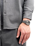 Ρολόι D1 Milano D1-UTBJ22 φορεμένο σε καρπό με μονοχρωματικό design.