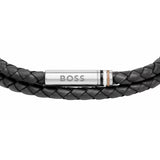 Διπλό δερμάτινο βραχιόλι Boss 1580489M σε μαύρο χρώμα.