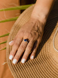 Δαχτυλίδι Λευκόχρυση Ροζέτα Κ14 με Μπλε Πέτρα