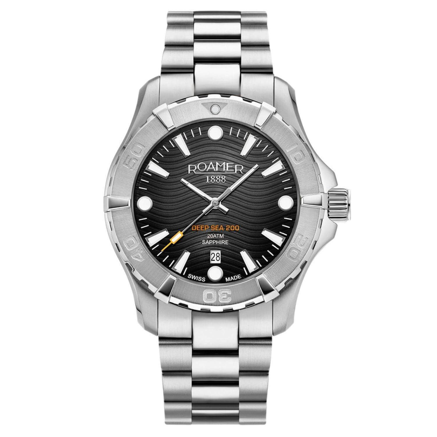 Καταδυτικό ρολόι Roamer Deep Sea 200 860833-41-55-70, με μπρασελέ σε ασημί χρώμα από ανοξείδωτο ατσάλι και μαύρο καντράν με ένδειξη ημερομηνίας.