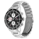 Αντρικό ρολόι Tommy Hilfiger Jimmy 1791950 με ασημί ατσάλινο μπρασελέ και μαύρο καντράν διαμέτρου 44mm.