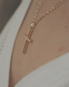 Βαπτιστικός Σταυρός για Κορίτσι Χρυσός 14K Διπλής Όψεως Ανάγλυφος CS005