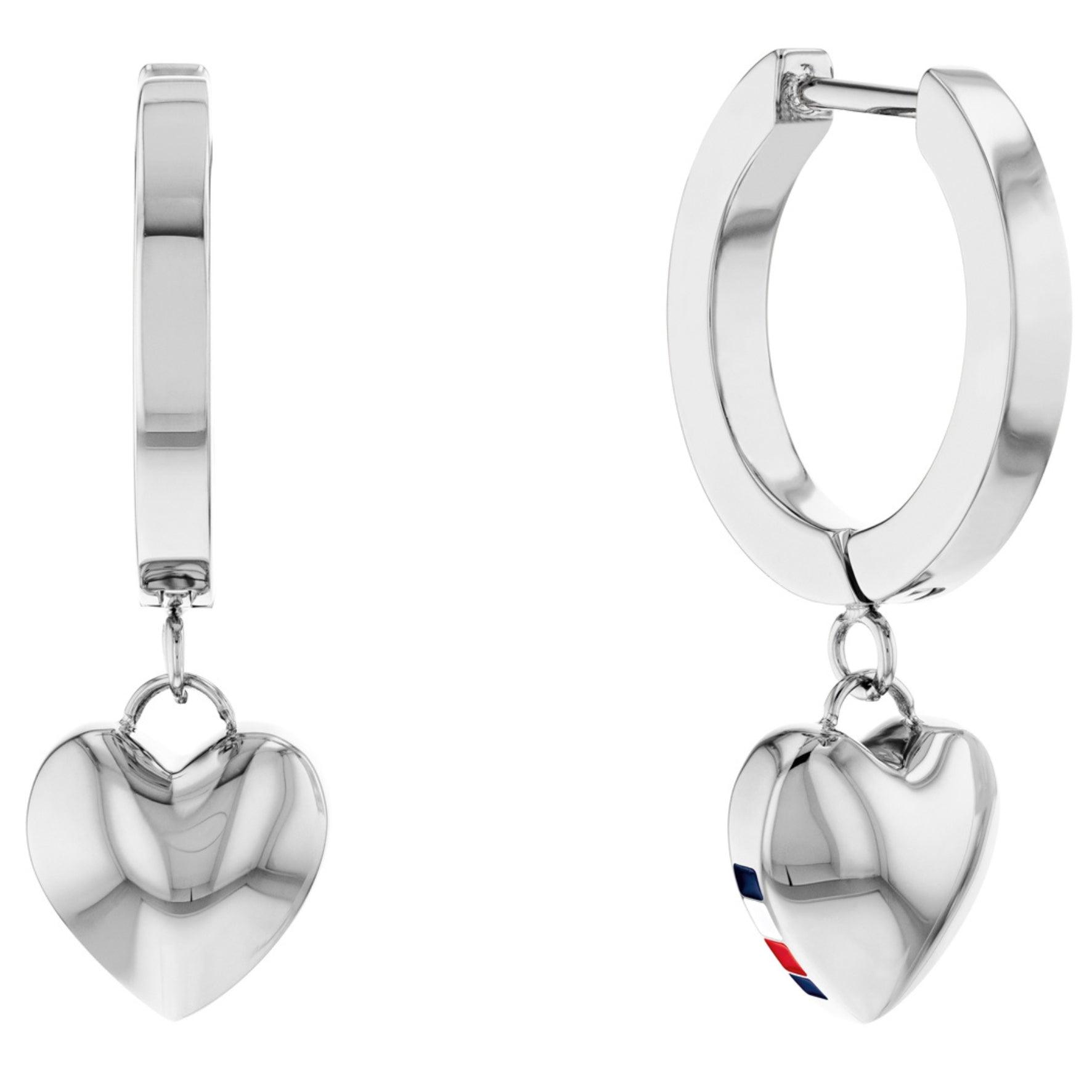 Γυναικεία σκουλαρίκια κρίκοι Tommy Hilfiger με κρεμαστή καρδιά σε ασημί χρώμα.