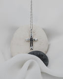 Λευκόχρυσός σταυρός Κ18 με διπλό σταυρό και διαμάντια