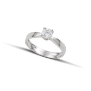 Λευκόχρυσο μονόπετρο δαχτυλίδι με διαμάντι και καστόνι σε σχήμα 