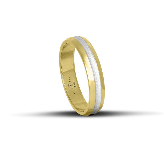 Δίχρωμες βέρες γάμου 4mm από χρυσό και λευκόχρυσο, λουστρέ με ματ γραμμή στο κέντρο, χειροποίητης κατασκευής με ανατομικό σχεδιασμό.