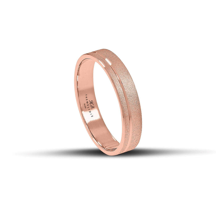 Ροζ χρυσές βέρες γάμου 4.5 mm, ματ με λεπτή λουστρέ γραμμή, με minimal και ρομαντικό σχεδιασμό, διαθέσιμες σε 9, 14, 18 ή 22 καράτια.