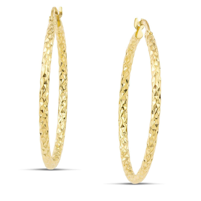 Σκουλαρίκια κρίκοι από χρυσό 14 καρατίων, με μοντέρνο σχέδιο.