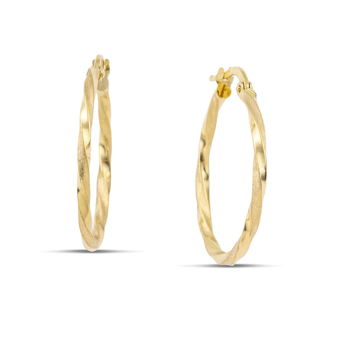 Σκουλαρίκια κρίκοι από χρυσό 14 καρατίων, στριφτοί με αμμοβολή.